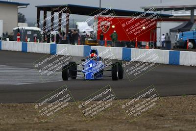 media/Nov-16-2025-CalClub SCCA (Sun) [[2975c16dfc]]/Group 2/Turn 1/